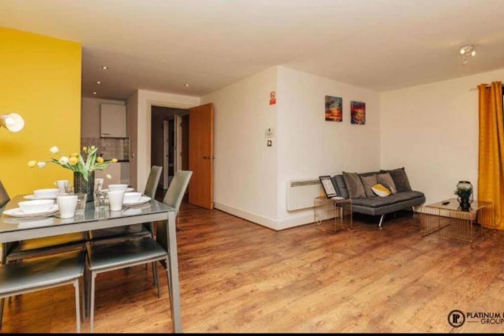 Sl Luxury 2 Bed Broad St Home Birmingham Kültér fotó